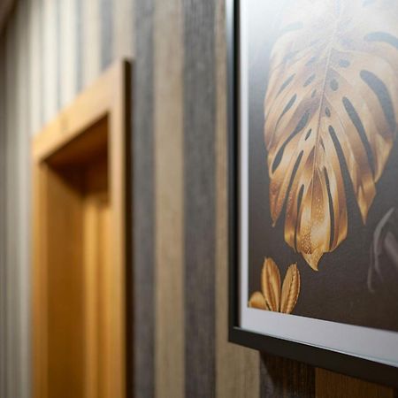 Apartments Alkantara Хшанов Екстериор снимка
