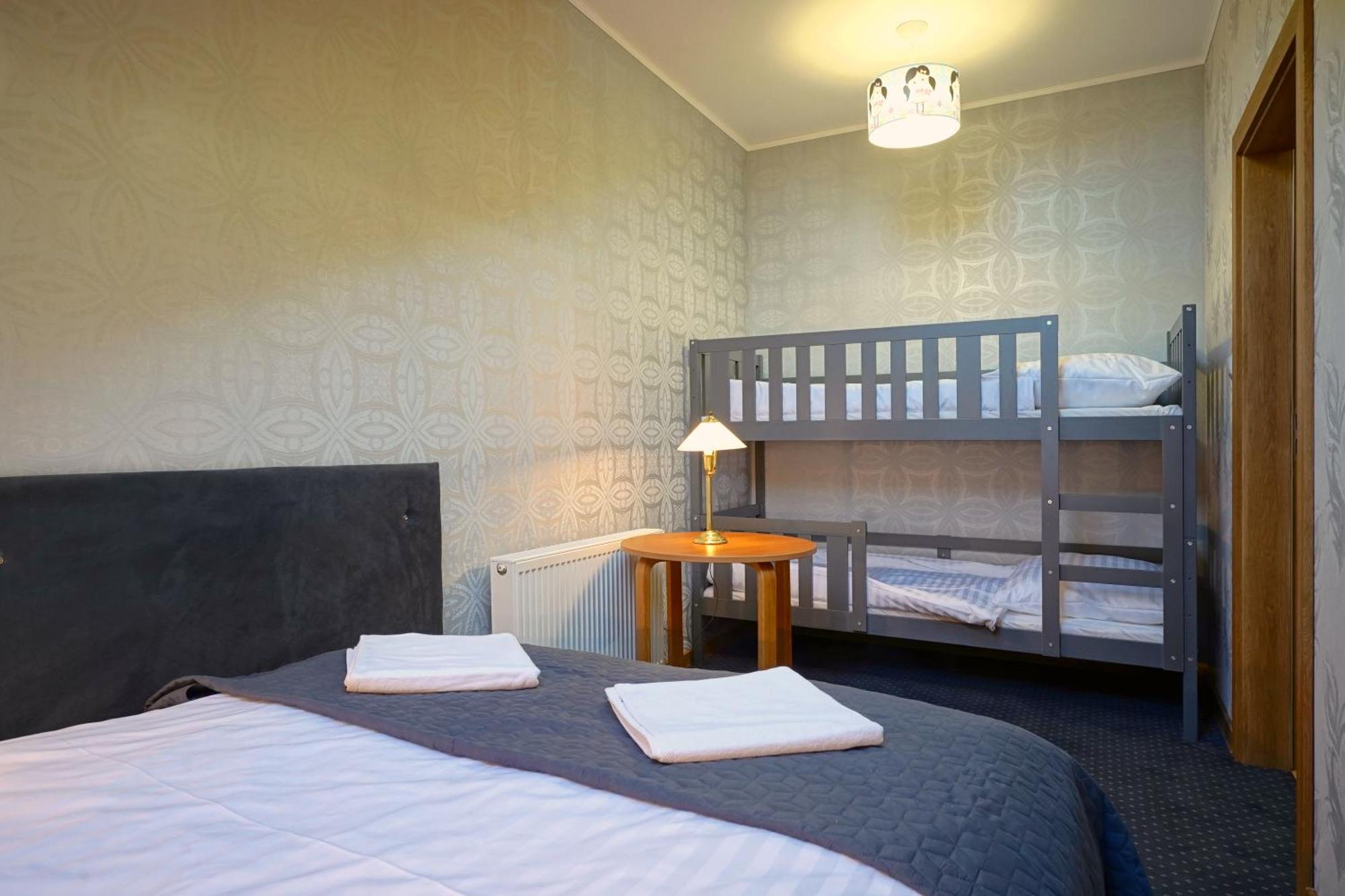 Apartments Alkantara Хшанов Екстериор снимка
